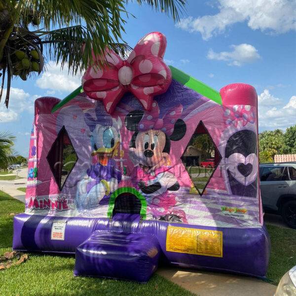moon bounce for sale - Image 2